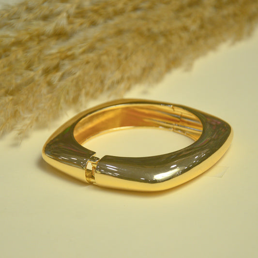 Bold Luxe Square Gold Bracelet