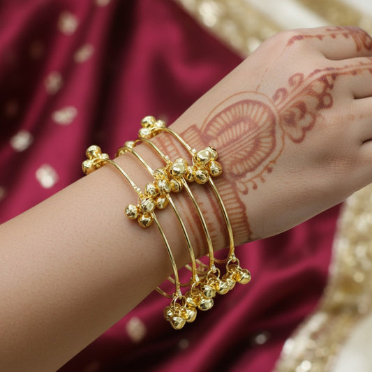 Kashmiri 4 Ghungroo Drop Bangles Set for Women