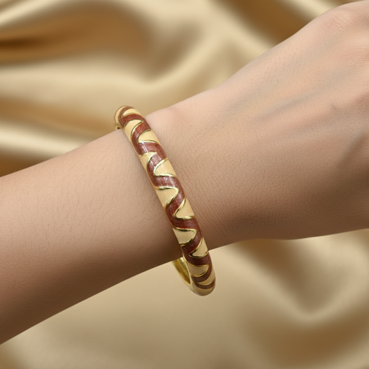 Zigzag Wave Design Meenakari Kada for Women