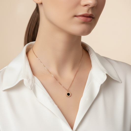 Minimal Floral Black Stone Chain Pendant Necklace for Women