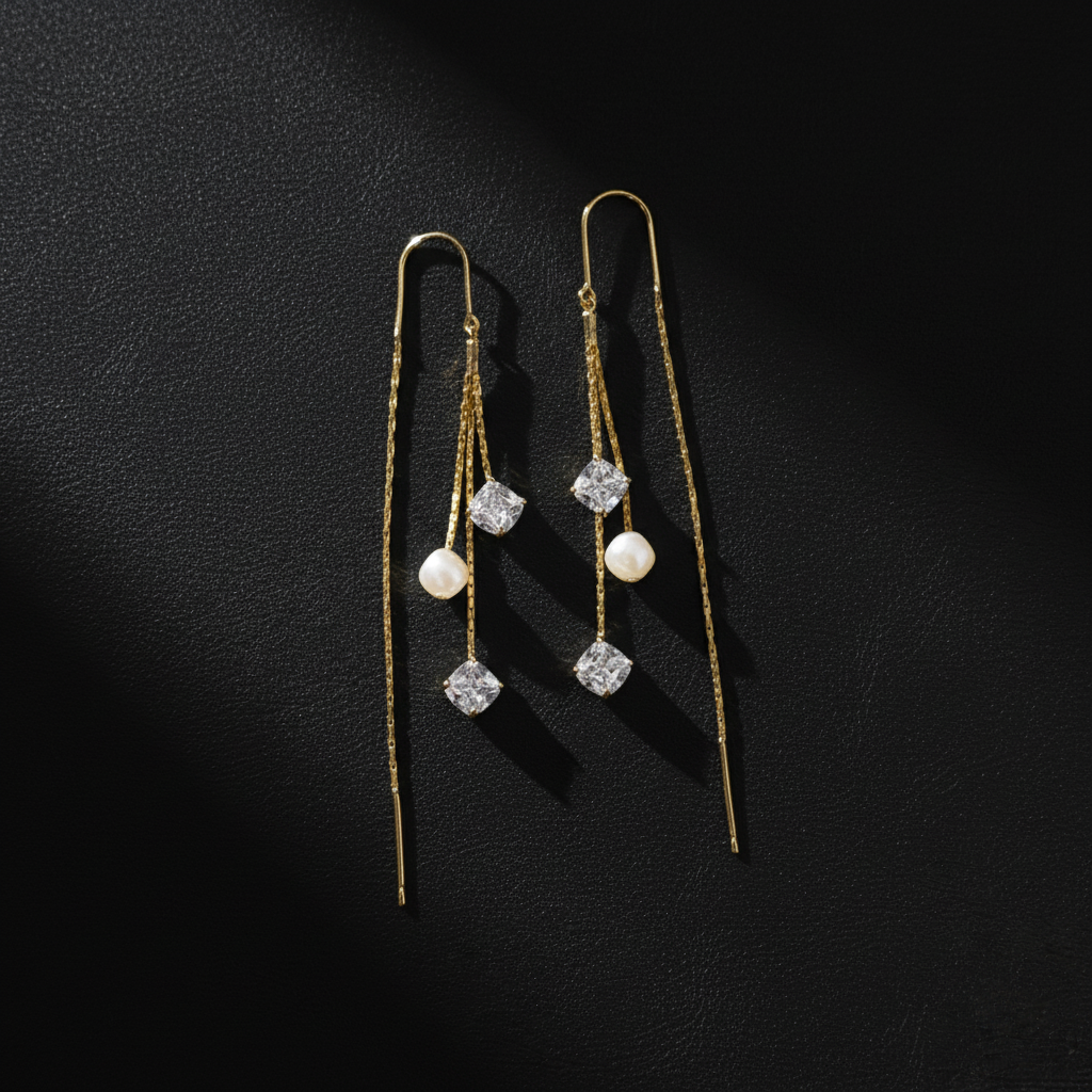 Crystal Gold Chain With Monalisa Drop Earrings