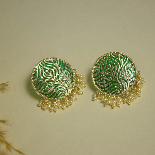 Emerald Enchant Pearl Dangler Earrings