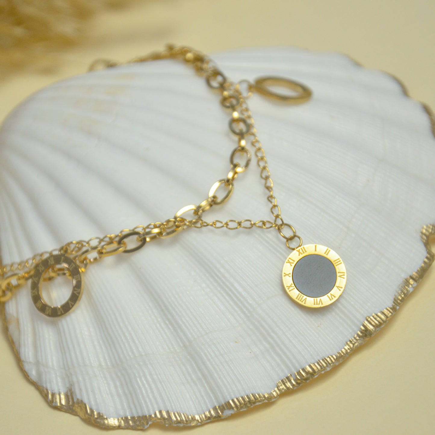 Roman Halo Charm Loose Gold Plated Bracelet