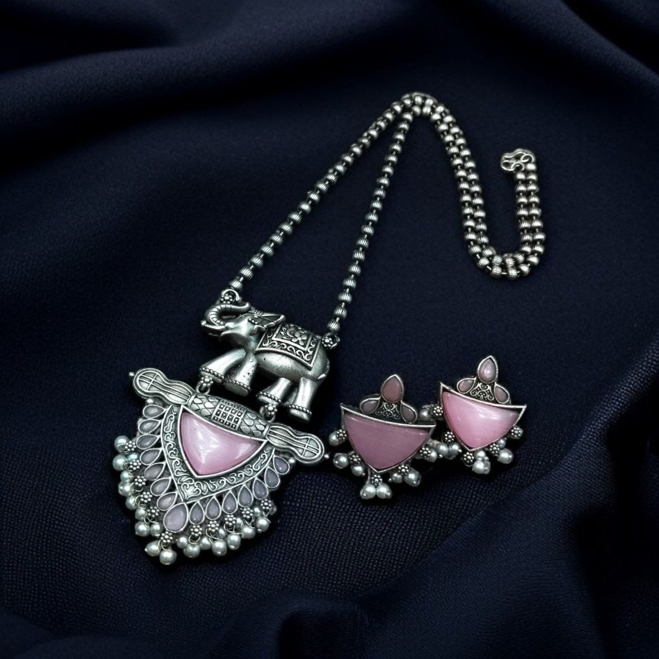 German Silver Elephant Pendant Necklace Set for Women | Lady Zone