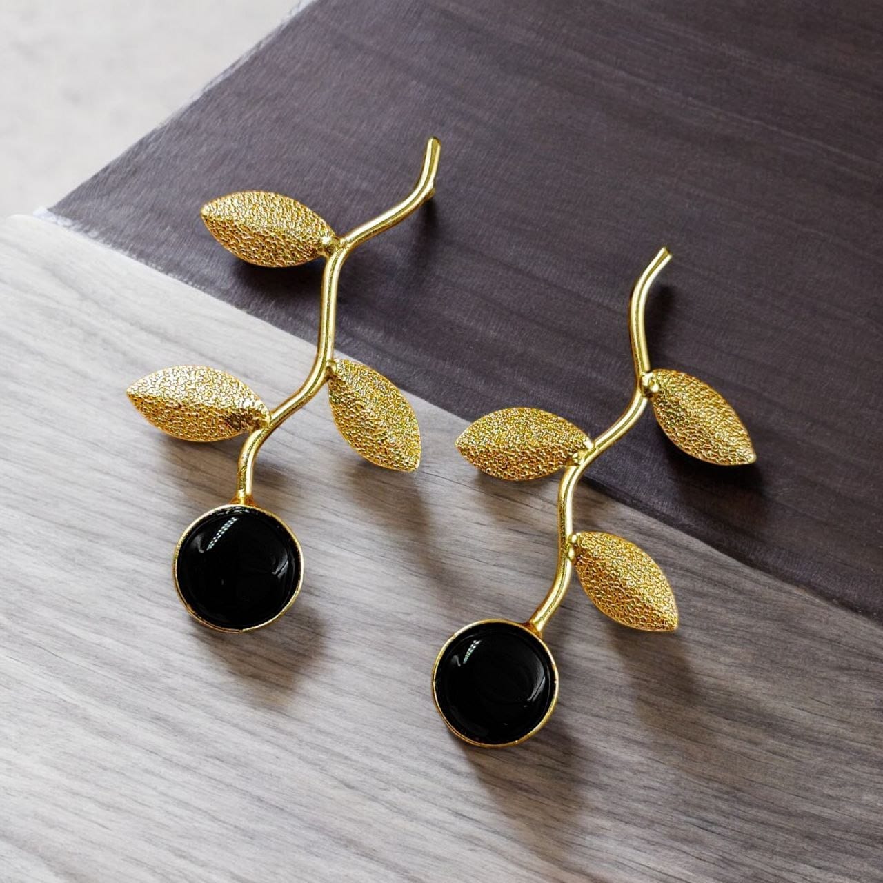 Nature Leaf Stone Drop Earrings | Lady Zone