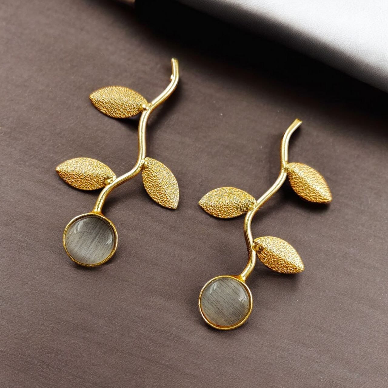 Nature Leaf Stone Drop Earrings | Lady Zone