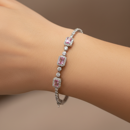 Luxury Emerald-Style Center Western Flexible Bracelet