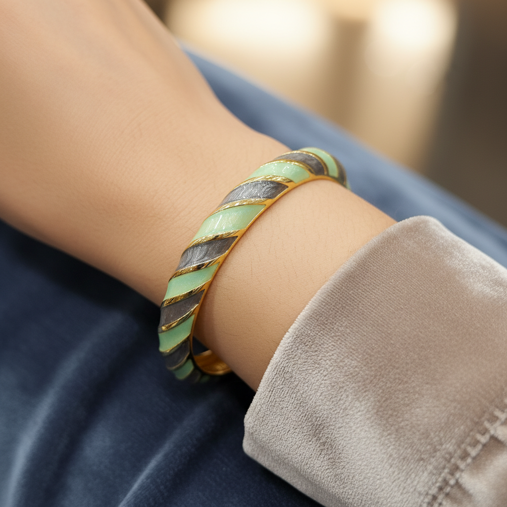 Elegant Dual Tone Minakari Openable Western Bracelet for Kids