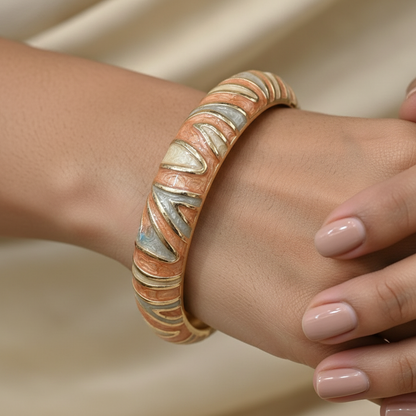 Wave Pattern Meenakari Kada for Women