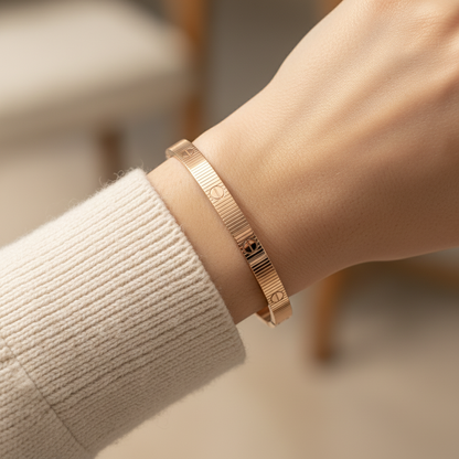 Textured Screw Design Bracelet for Women