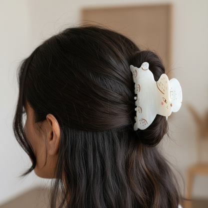 Minimal Cute Animal Hair Claw Clip for Women
