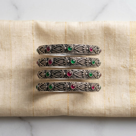 4 PC Oxidized Stone Studded Bangle Set | Lady Zone