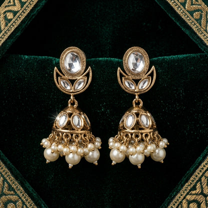 Elegant Kundan & Pearl Jhumka Earrings