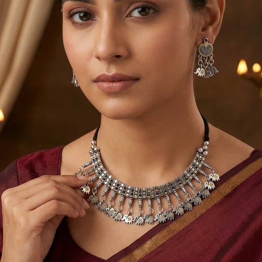 Dual-Tone Oxidized Elephant Motif Choker Set | Lady Zone