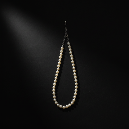 Elegant Off White Pearl Chain Necklace