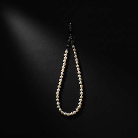 Elegant Off White Pearl Chain Necklace