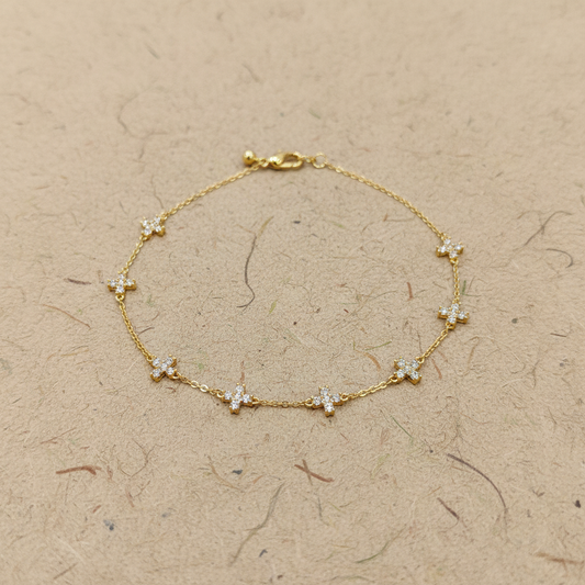 Elegant Gold Star Chain Bracelet