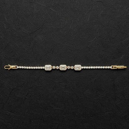 Luxury Emerald-Style Center Western Flexible Bracelet