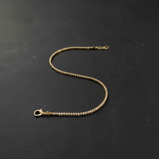 Minimal Round Crystal (Small) Western Flexible Bracelet