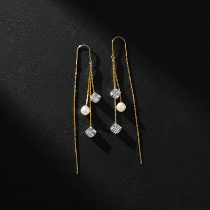 Crystal Gold Chain With Monalisa Drop Earrings
