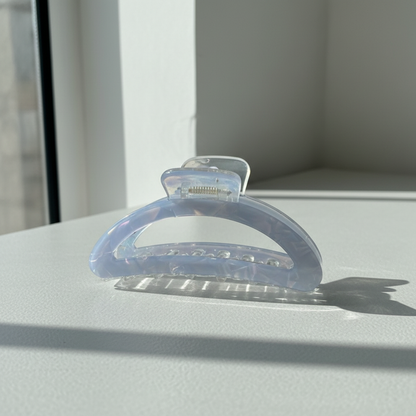 Aesthetic Curved Banana Hair Claw Clip